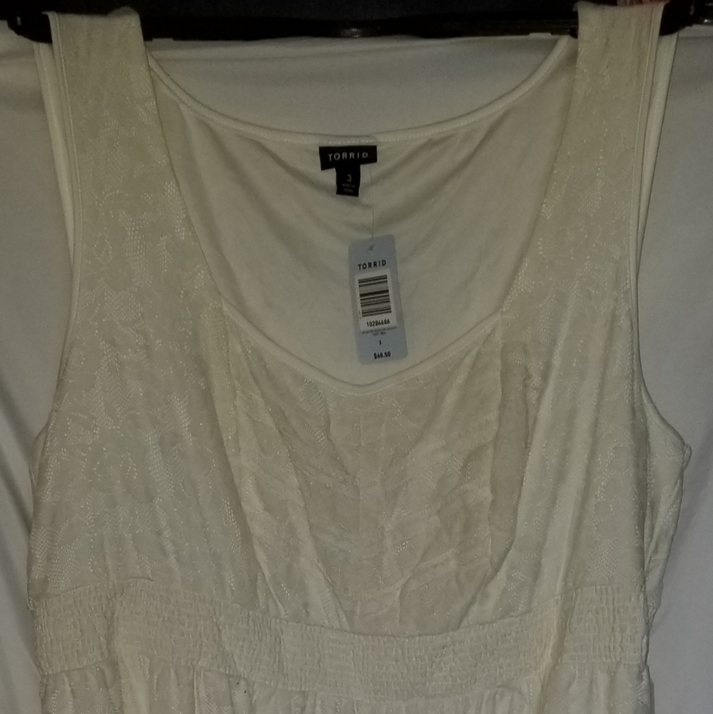 Torrid NWT Ivory Gauze Hi-Lo dress size 3